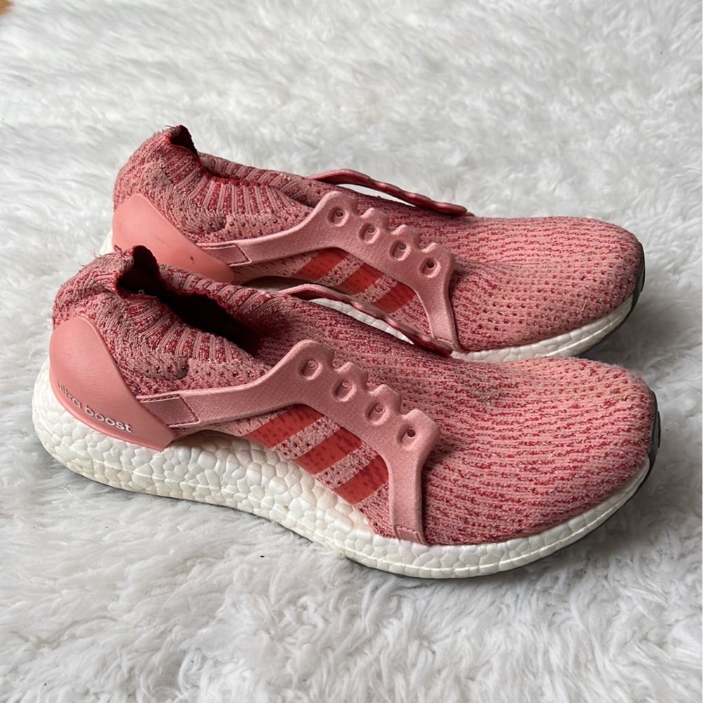 Womens Adidas UltraBoost 9.5